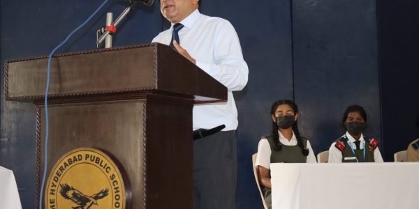 Inter House Eng Debate 18-07-2022(8).CR3